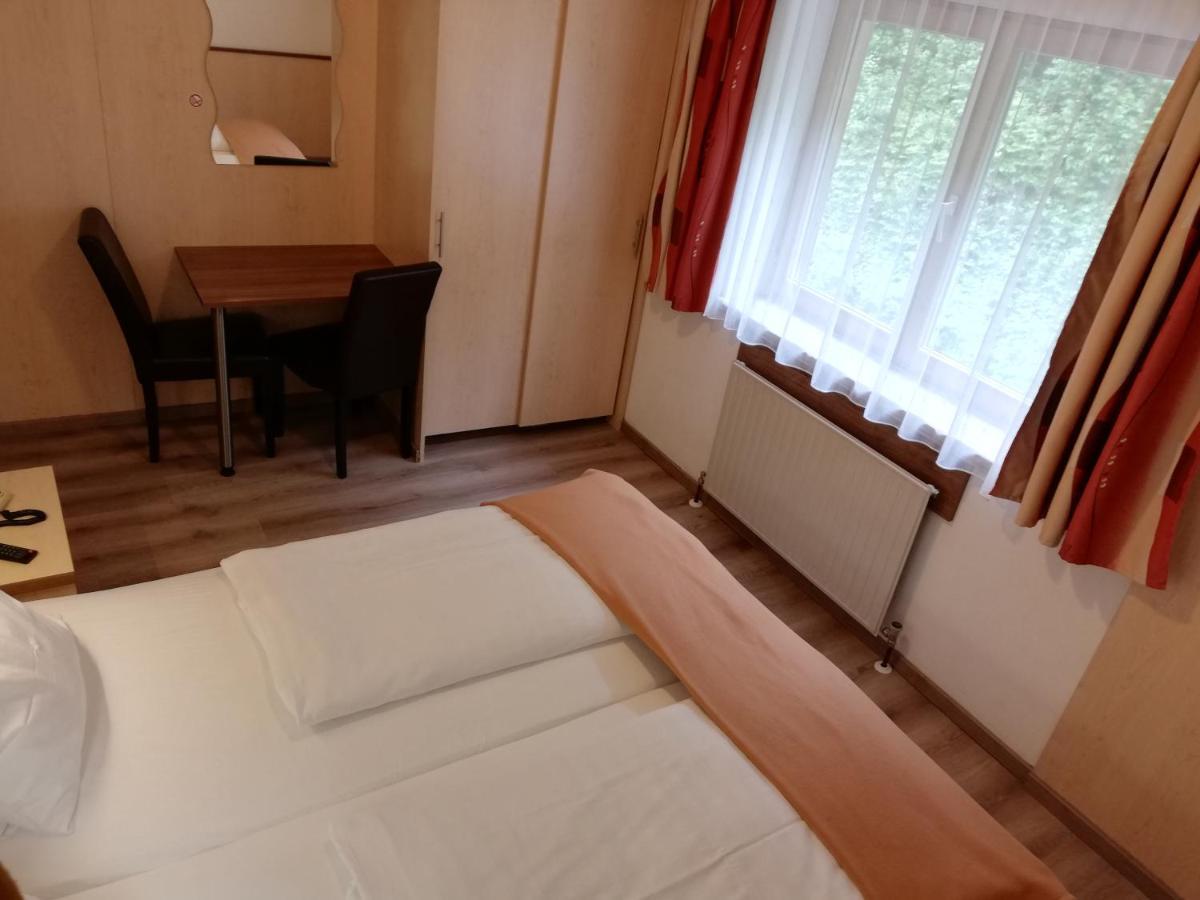 Hotel-garni Seestrand Zell am See